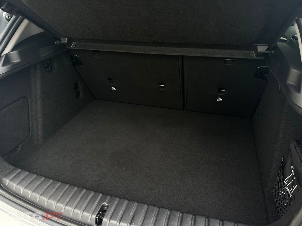 BMW 116 d Pack Desportivo M Auto