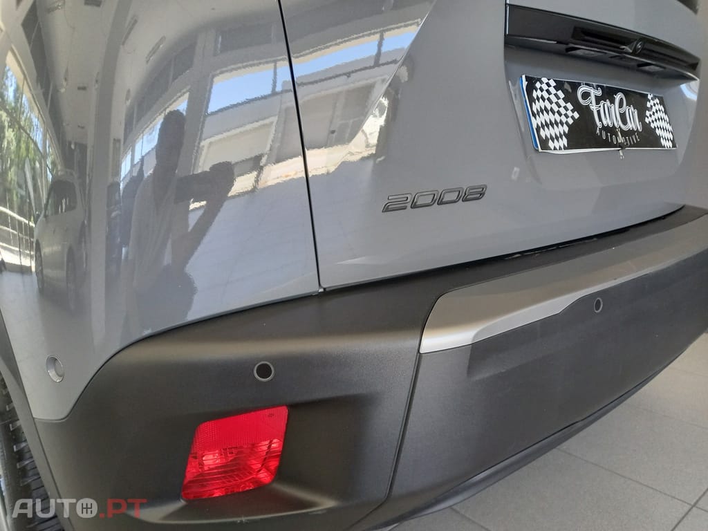 Peugeot 2008 1.2 PureTech Allure