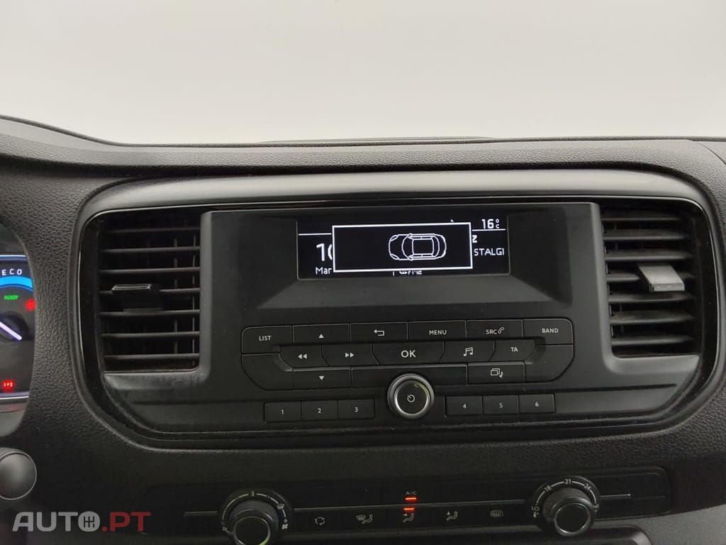 Peugeot E-Expert 75 kWh Standard