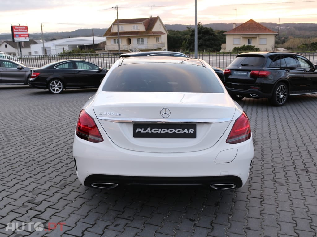 Mercedes-Benz C 300 de AMG Line