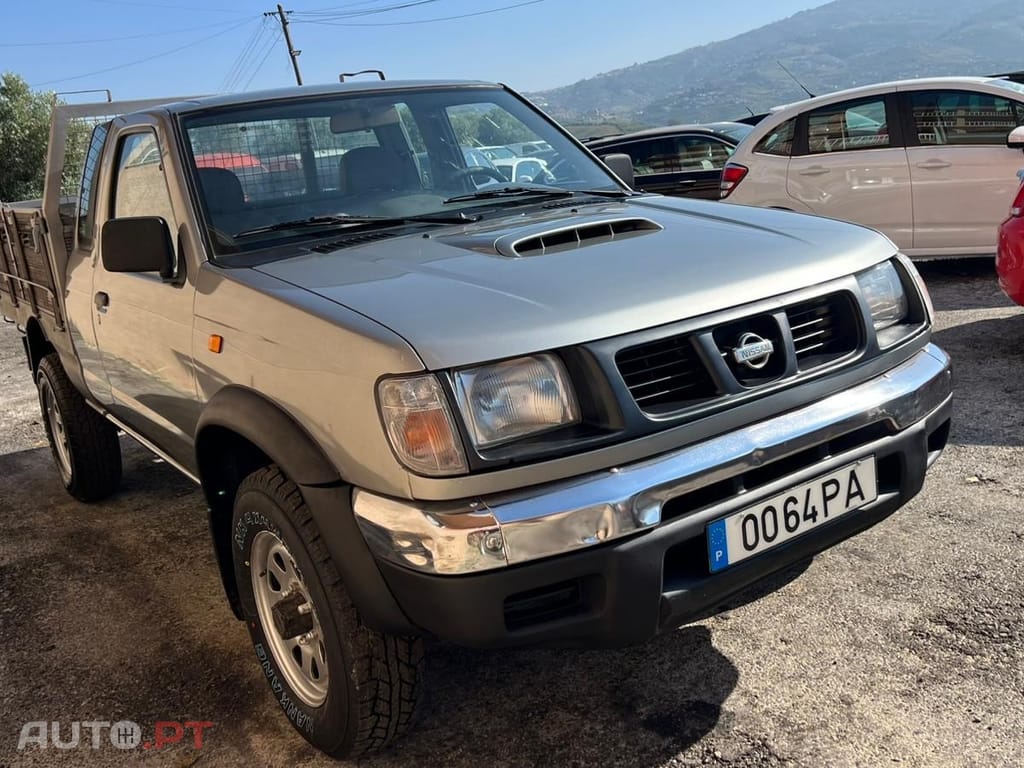 Nissan Navara 2.5 td