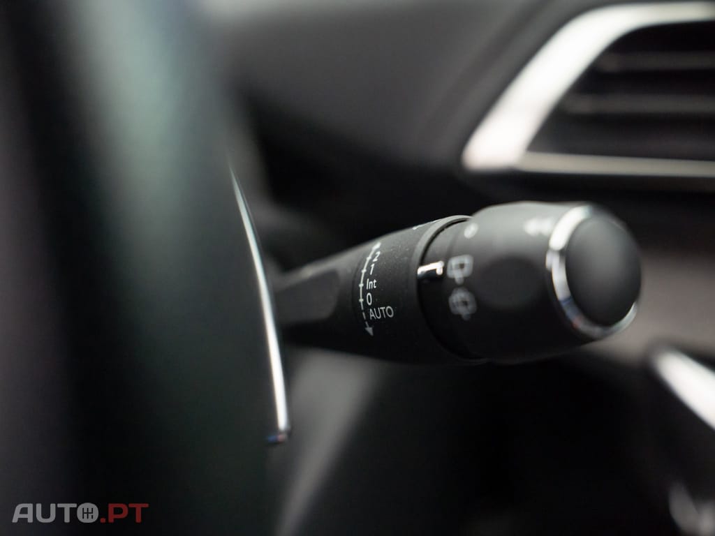 Peugeot 3008 1.6 Hybrid GT Pack e-EAT8