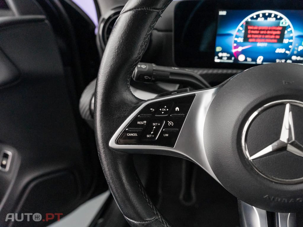 Mercedes-Benz A 250 e Style Plus