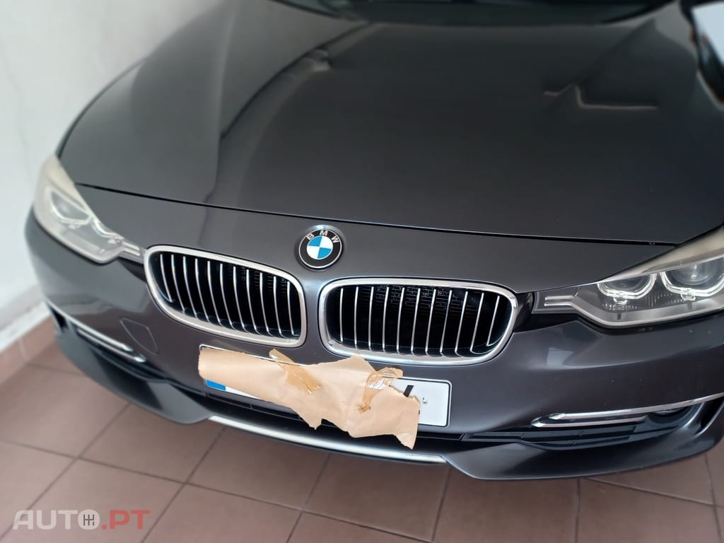 BMW 320 Touring d Luxury 184cv