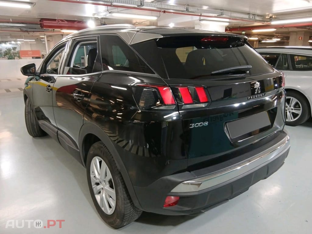 Peugeot 3008 1.5 BlueHDi Active