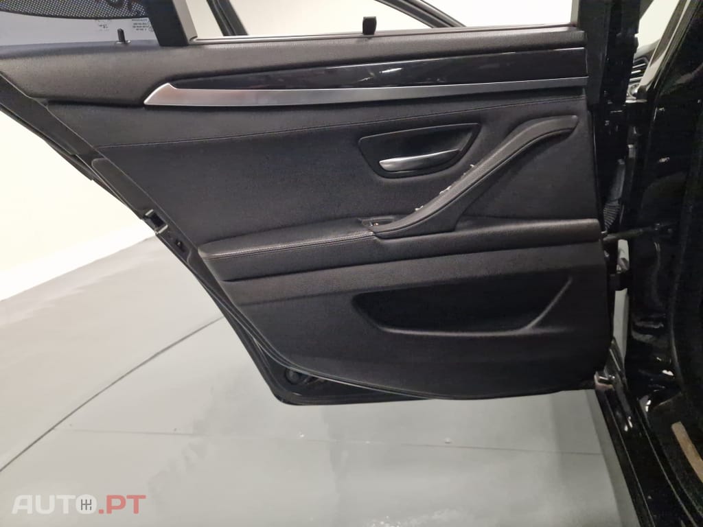 BMW 520 Touring D Line Sport