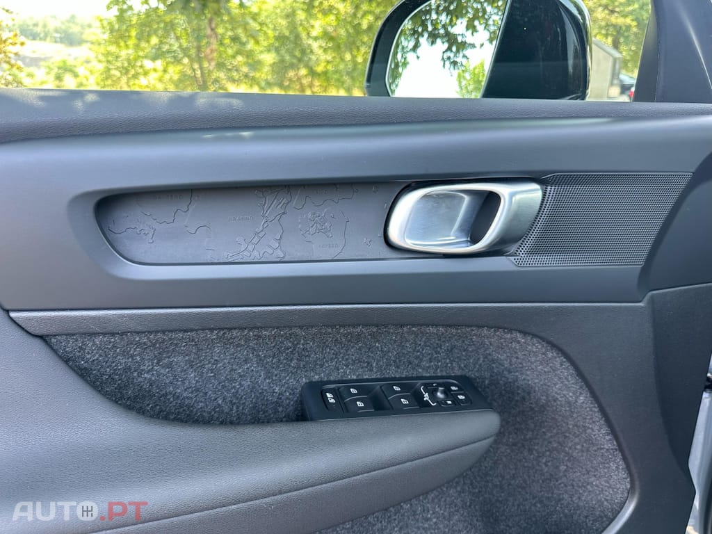 Volvo XC40 Recharge Plus