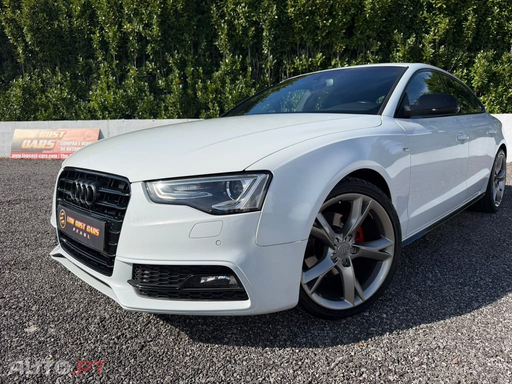 Audi A5 2.0 TDi S-line