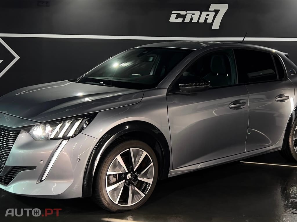 Peugeot E-208 50 kWh GT