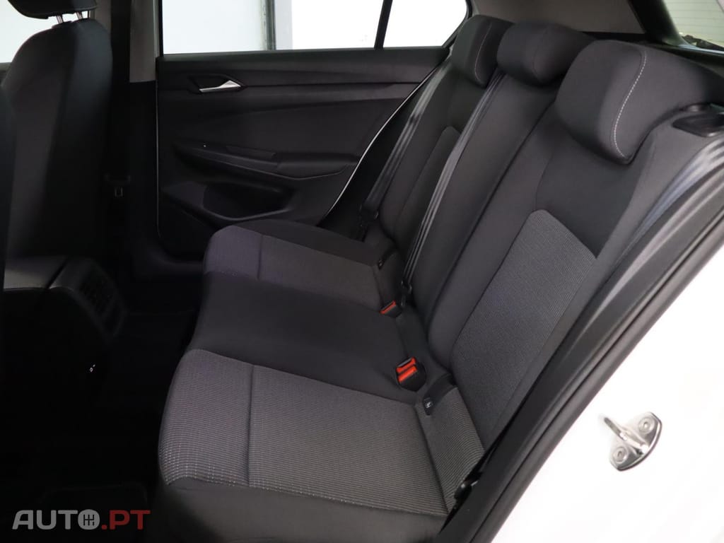 Volkswagen Golf 1.5 TSI URBAN