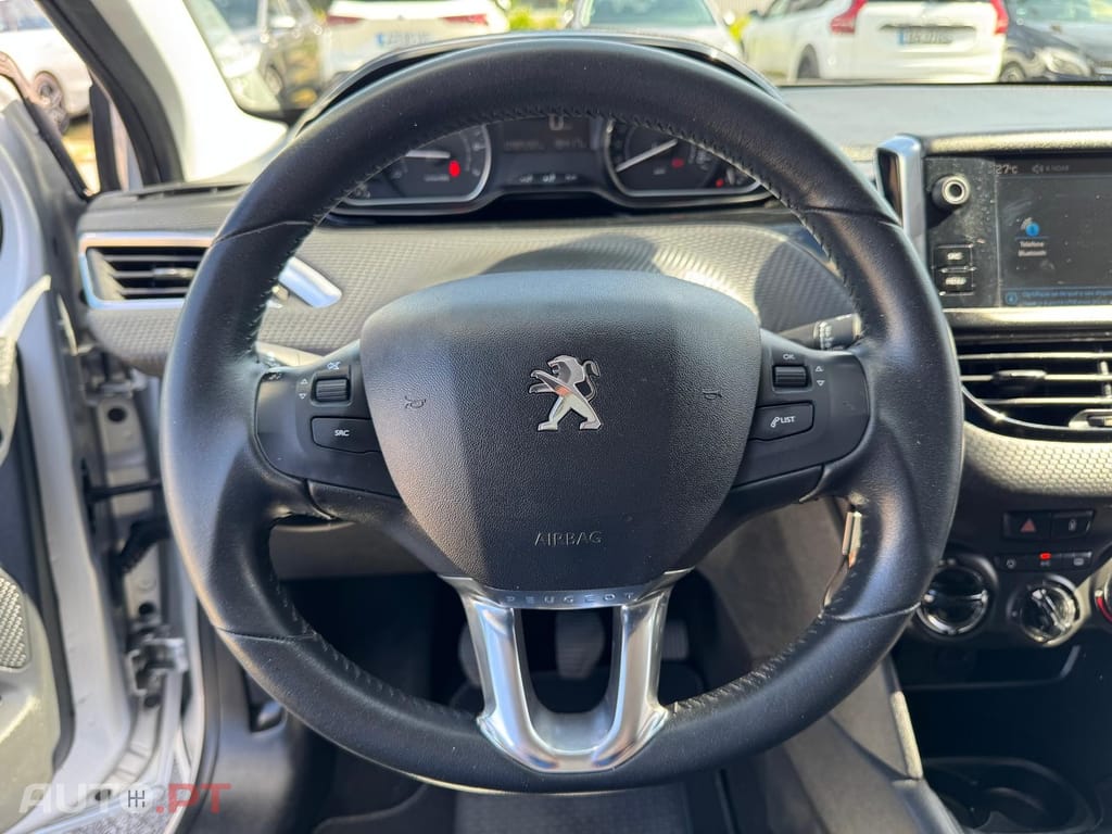 Peugeot 208 1.2 PureTech Style
