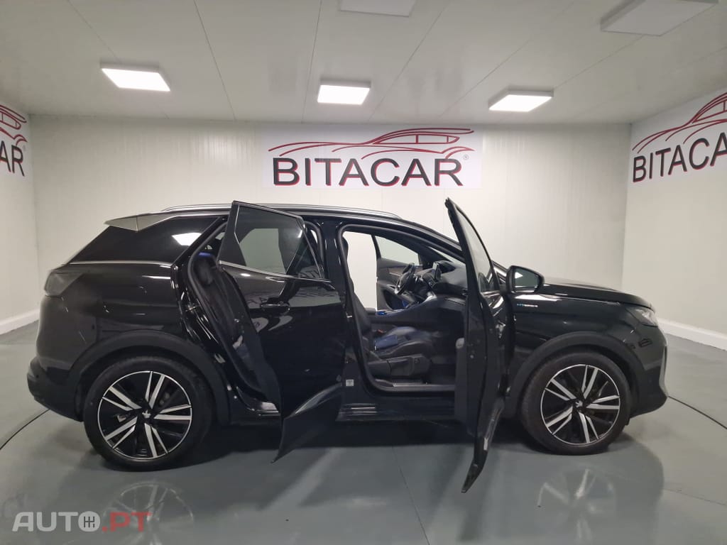 Peugeot 3008 1.6 Hybrid4 GT Line e-EAT8