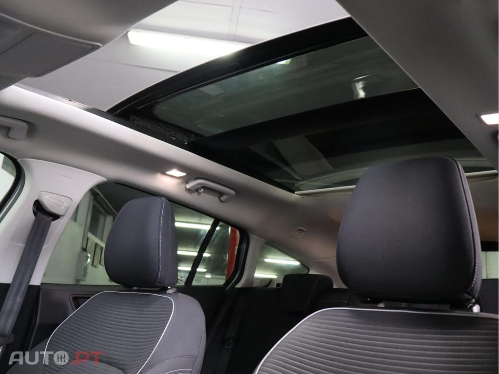 Ford Focus 1.5 TDCI 120cv TITANIUM