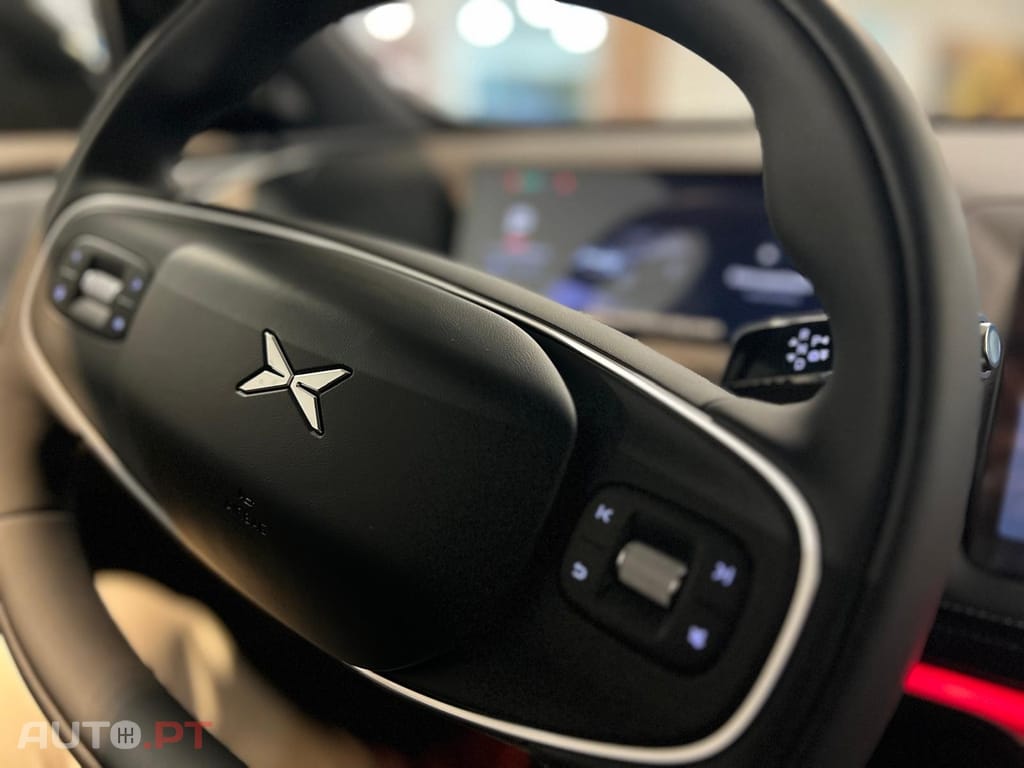 XPeng G9 93.1 kWh Long Range