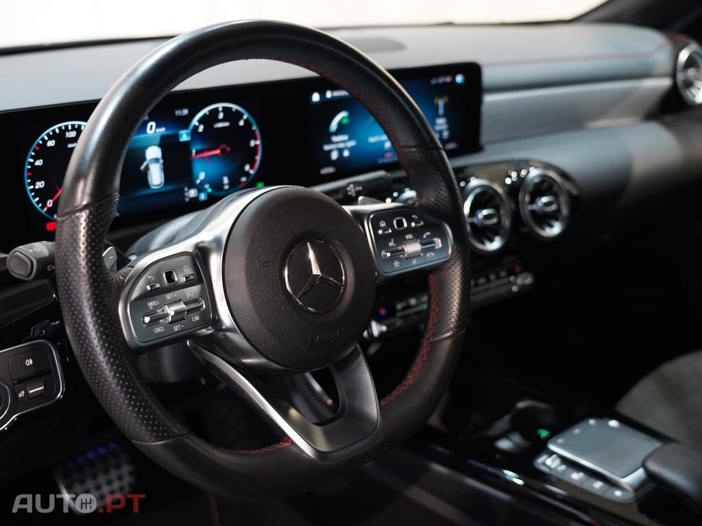Mercedes-Benz CLA 180 AMG Shooting Brake