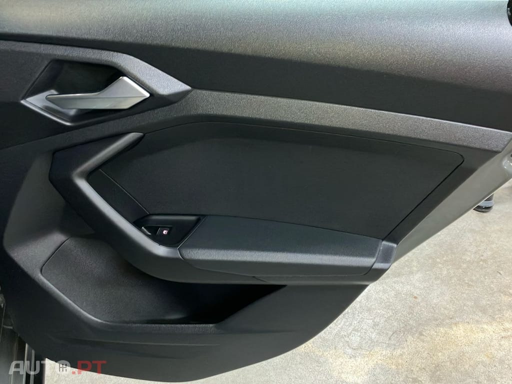 Audi A1 30 TFSI S line