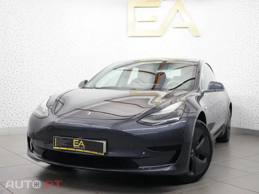 Tesla Model 3 Standard Range Plus RWD