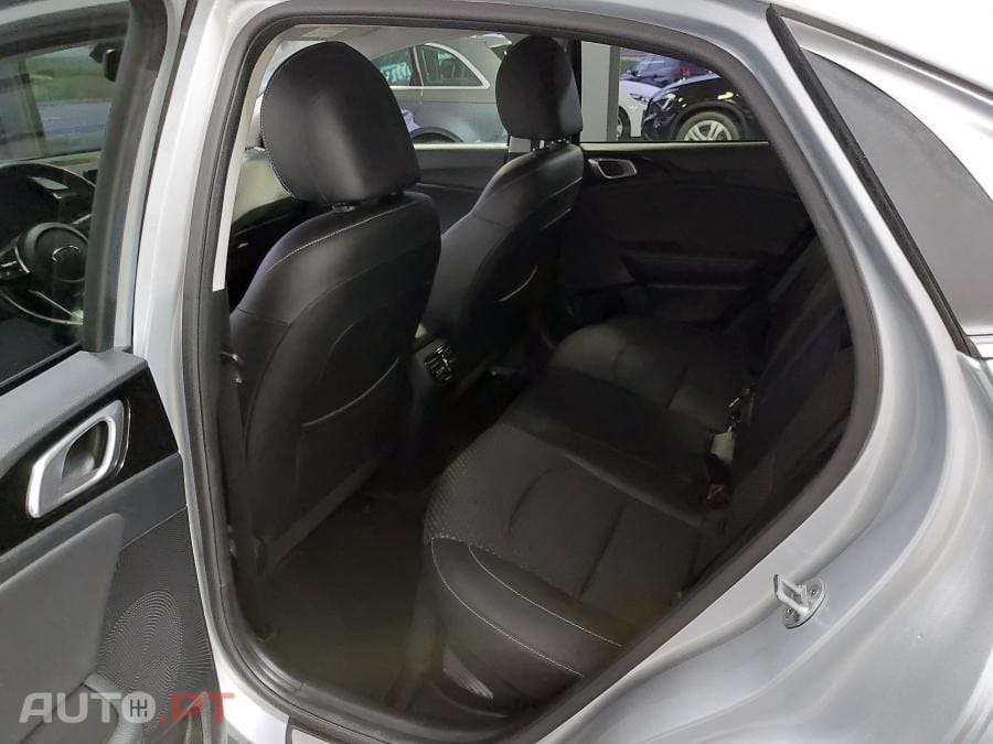 Kia Xceed 1.6 GDi PHEV First Edition