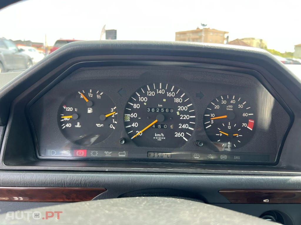 Mercedes-Benz E 280 Classic