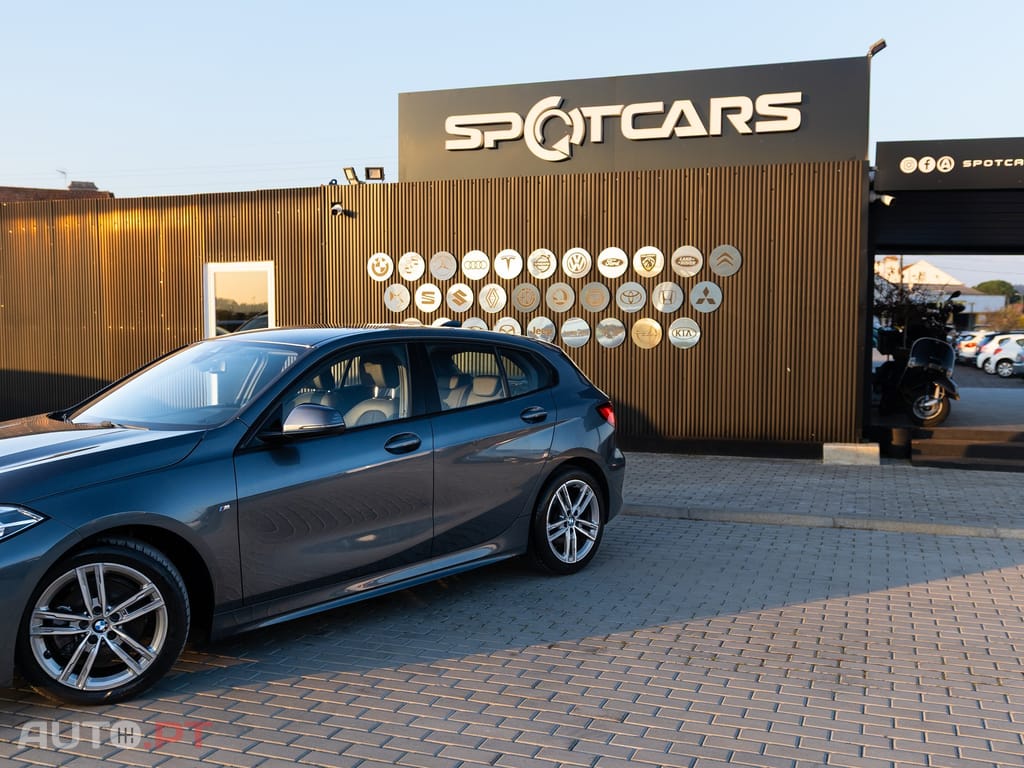 BMW 116 d Pack Desportivo M