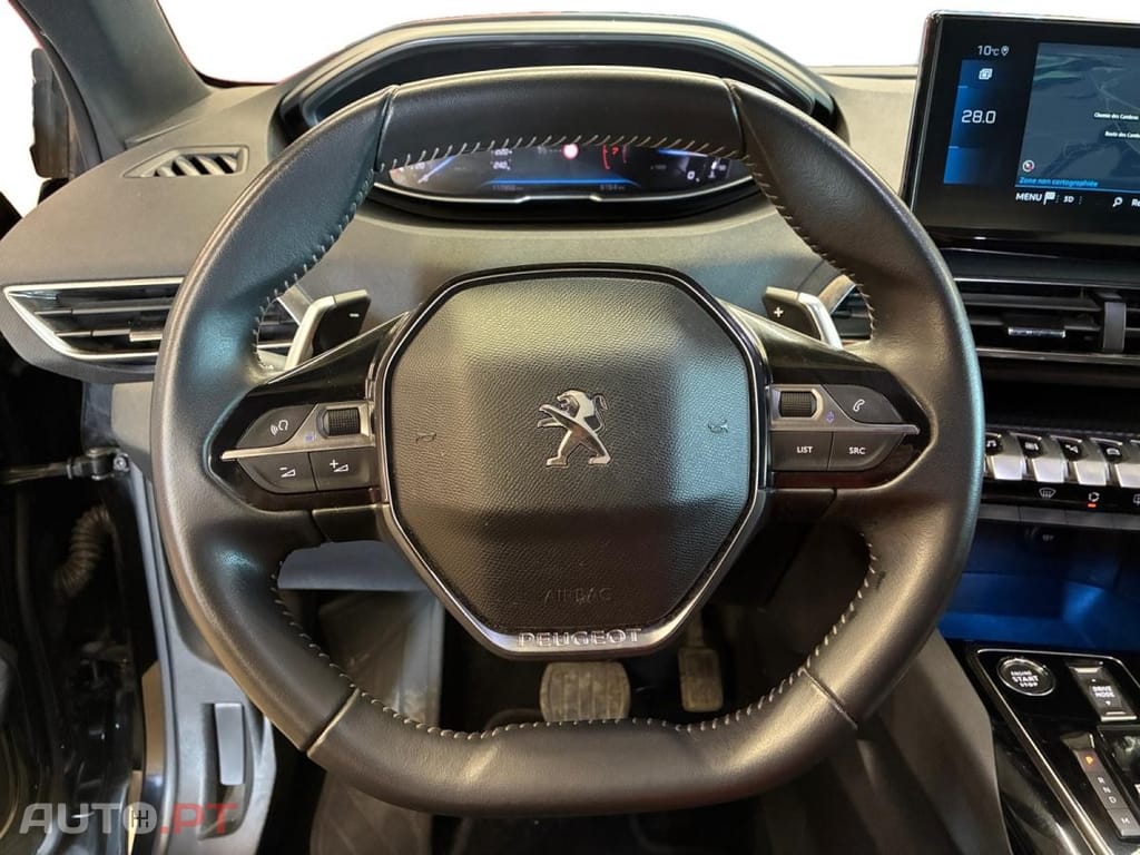 Peugeot 3008 1.2 PureTech Active Pack EAT8