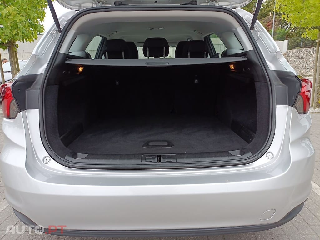 Fiat Tipo 1.3 M-Jet Lounge J17