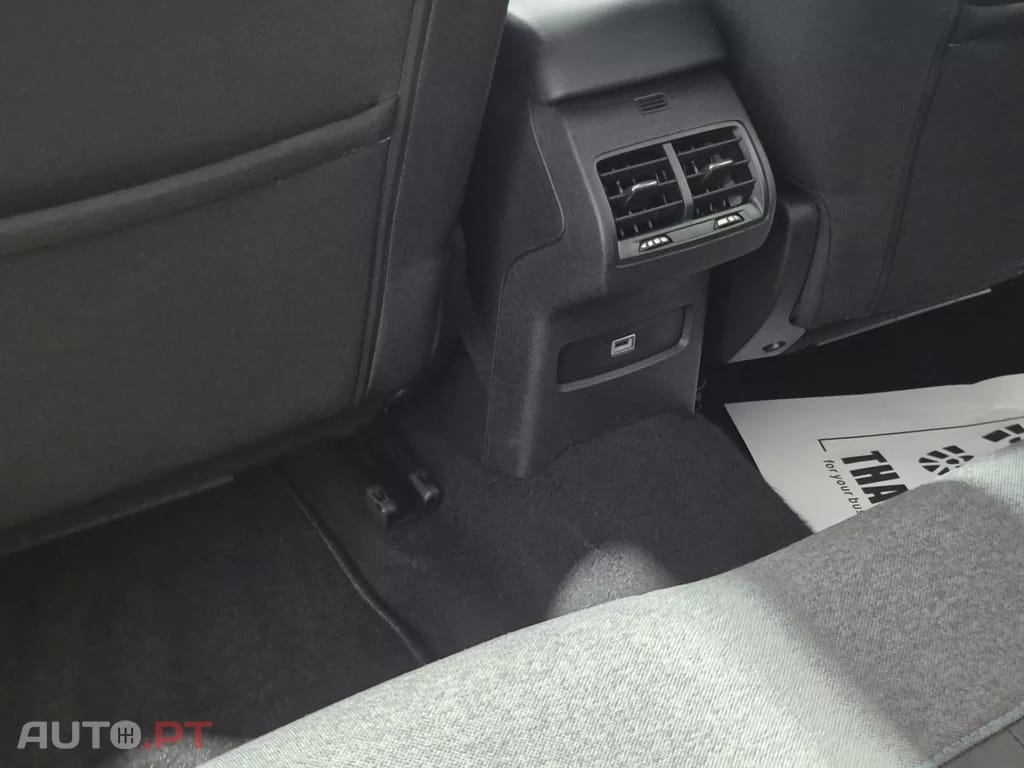 Citroen C4 1.5 BlueHDi Shine Pack EAT8