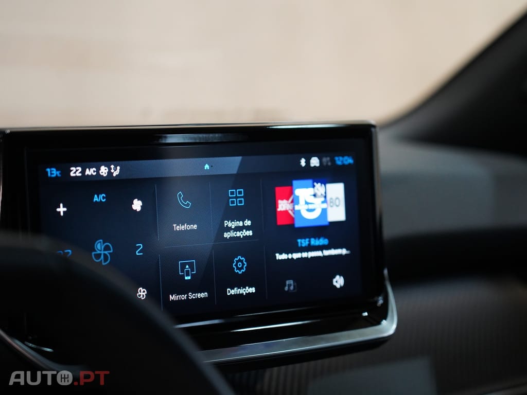 Peugeot 2008 1.2 Hybrid Allure e-DCS6