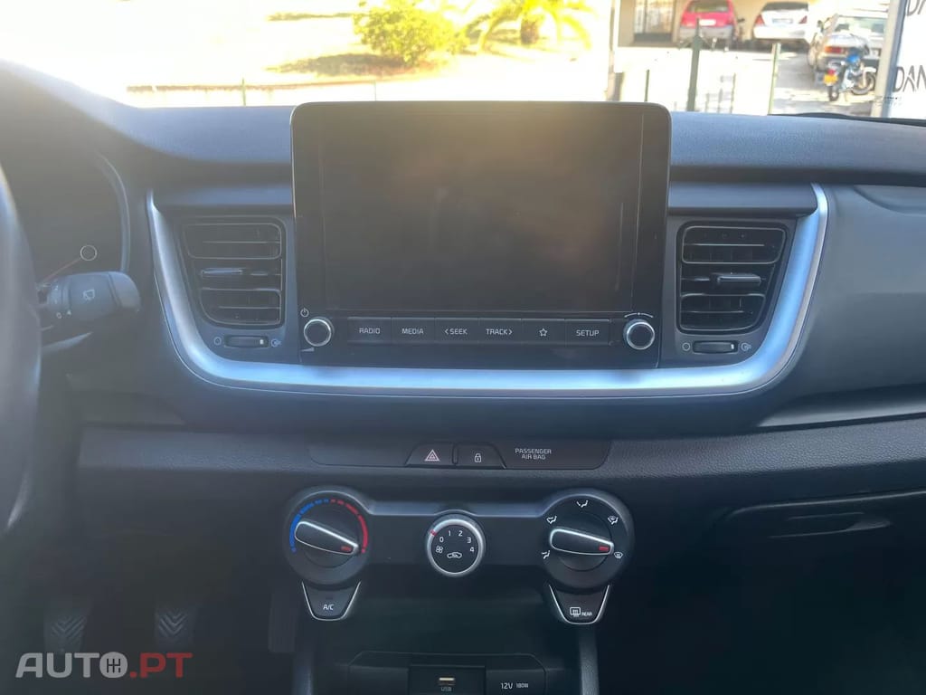 Kia Stonic 1.0 T-GDI Tech 7DCT