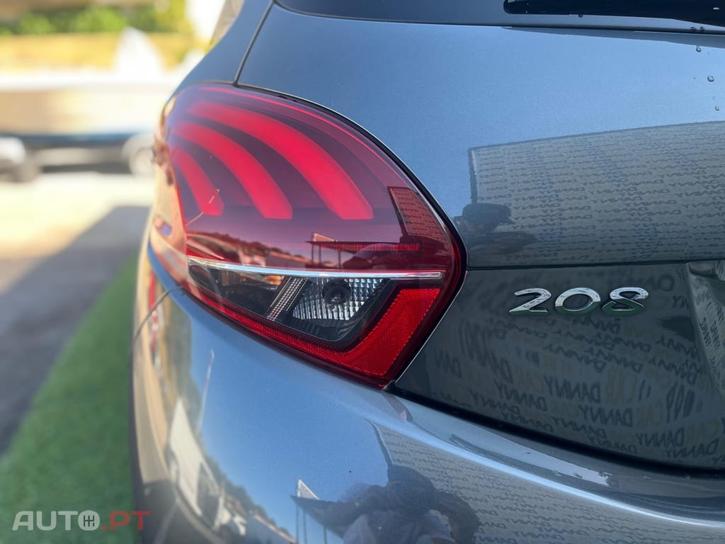 Peugeot 208 1.2 PureTech Style