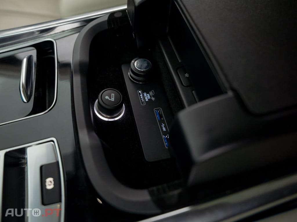 Land Rover Range Rover Sport 2.0 Si4 PHEV HSE Silver