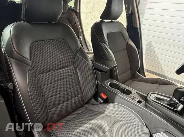 Renault Arkana 1.3 TCe Intens EDC