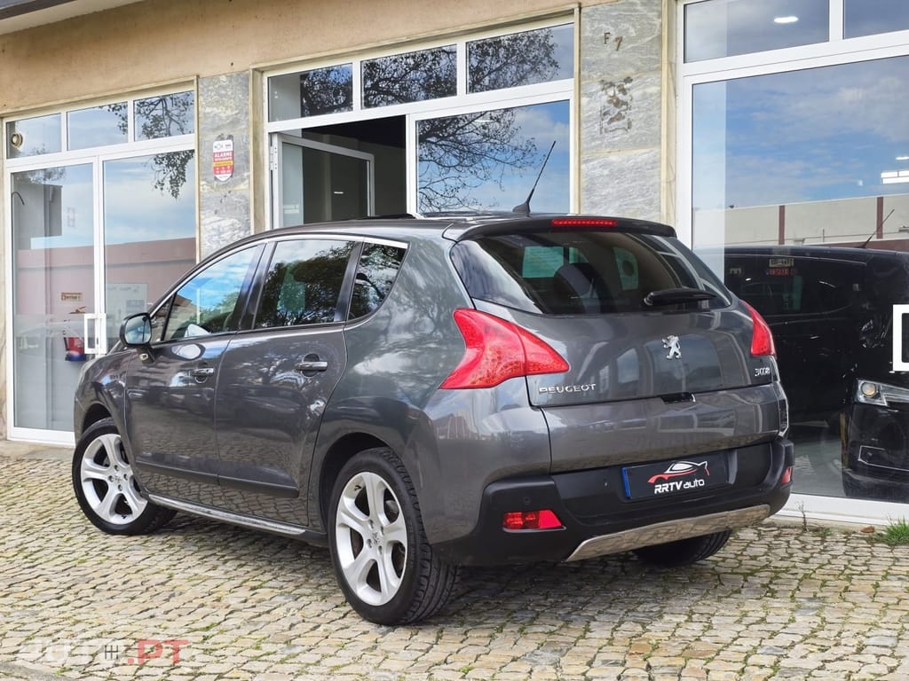 Peugeot 3008 1.6 e-HDi Executive CMP6