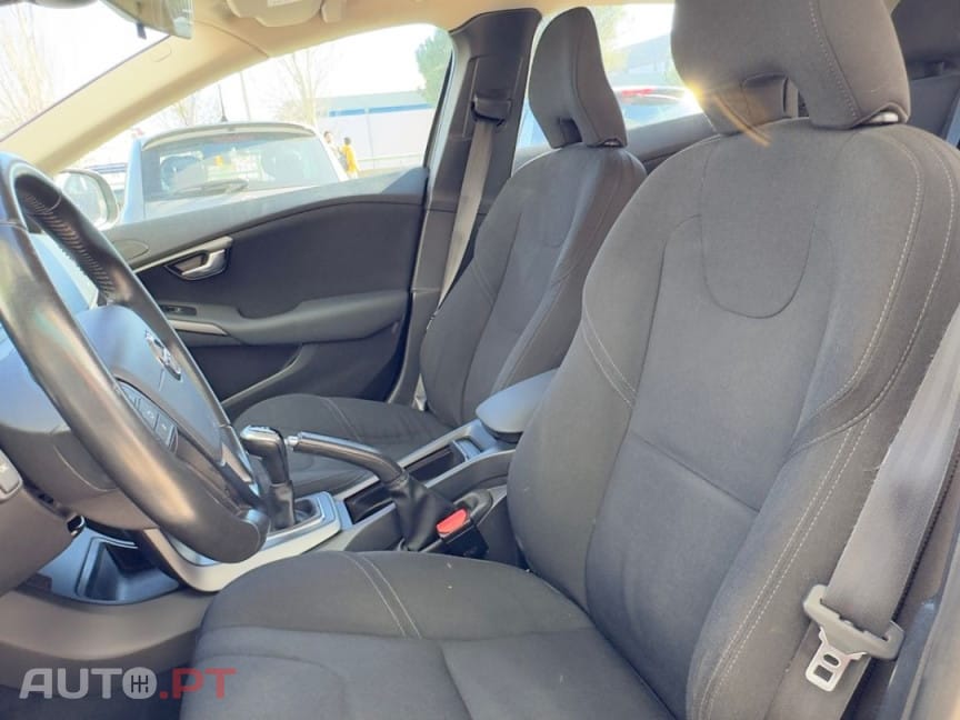 Volvo V40 2.0 D2 Inscription