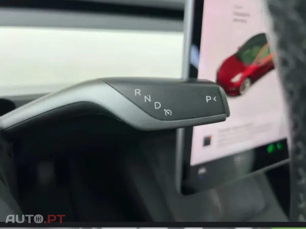 Tesla Model 3 Standard RWD