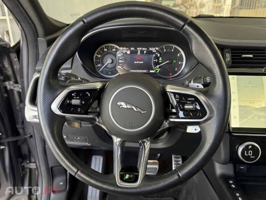 Jaguar E-Pace 1.5 P300e R-Dynamic HSE AWD Aut.