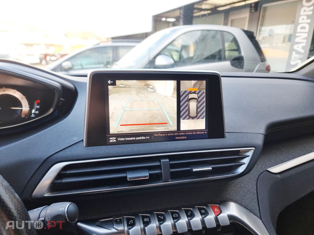 Peugeot 3008 1.6 PureTech GT EAT8