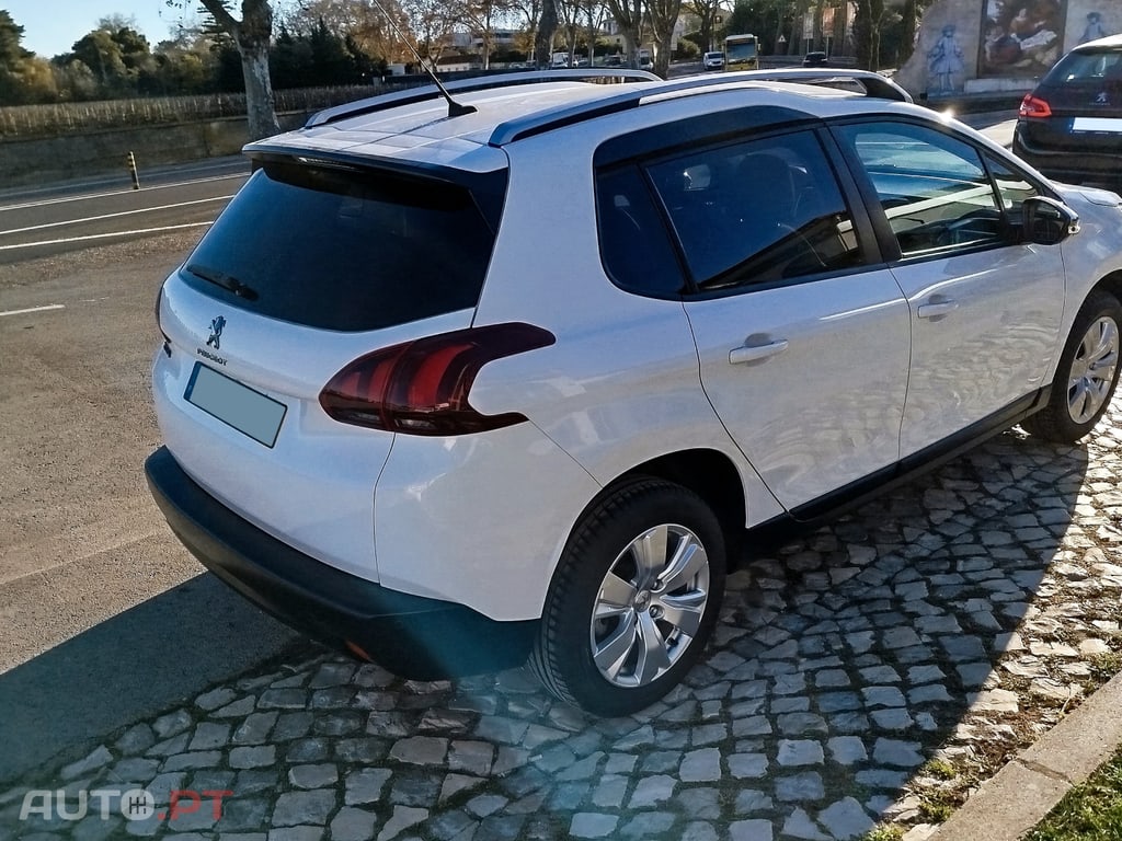 Peugeot 2008 STYLE 1.2 Puretech 82cv