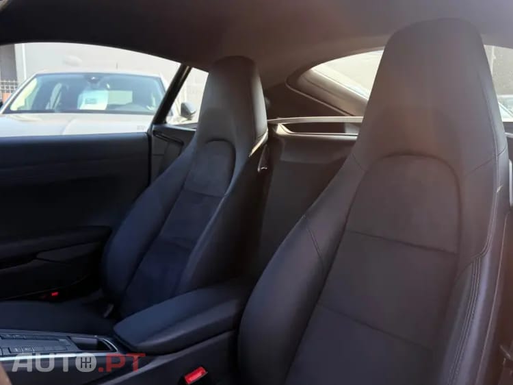 Porsche 718 2.0 T PDK