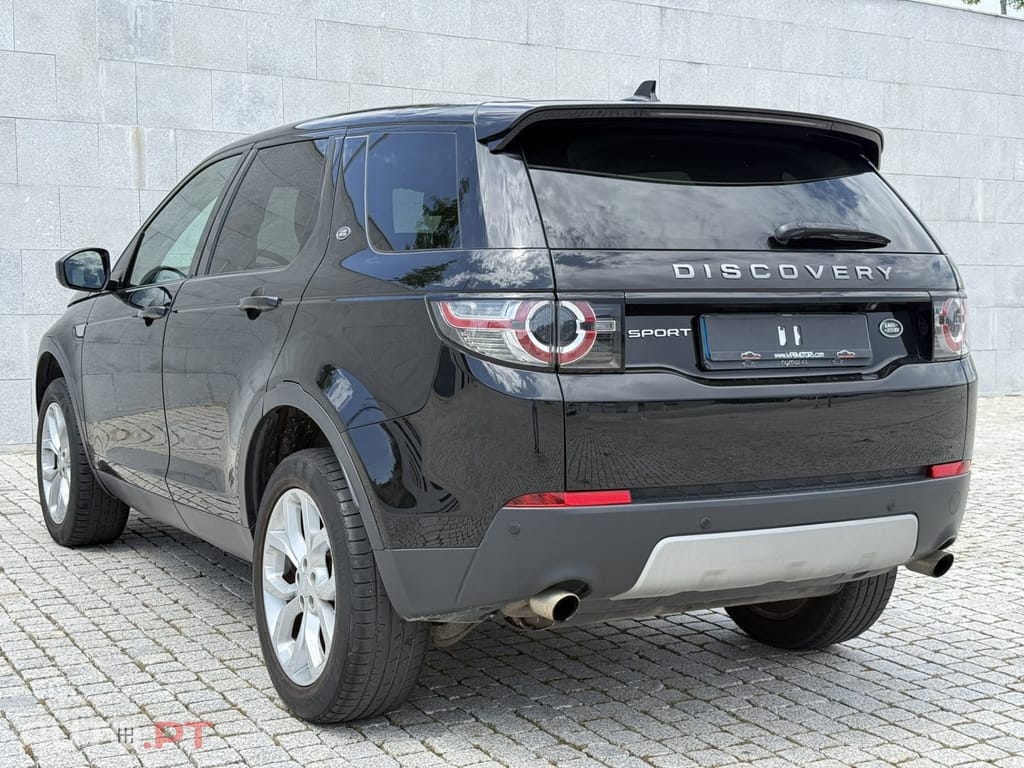 Land Rover Discovery 2.0 TD4 HSE Luxury Auto