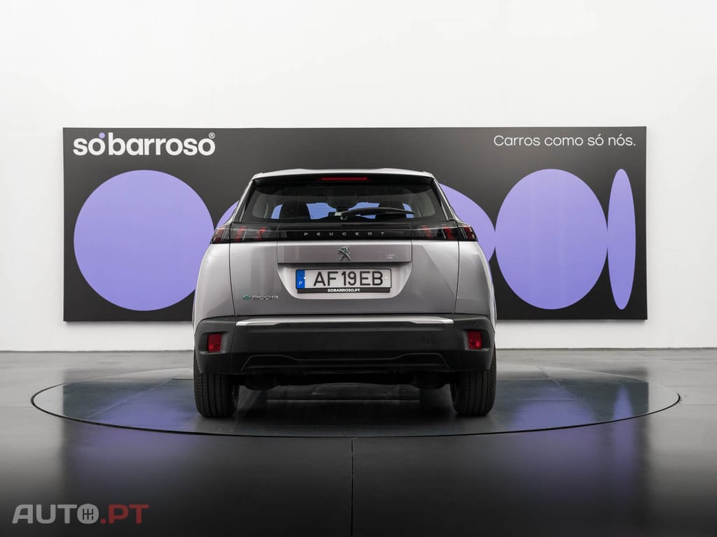 Peugeot E-2008 50 kWh Active