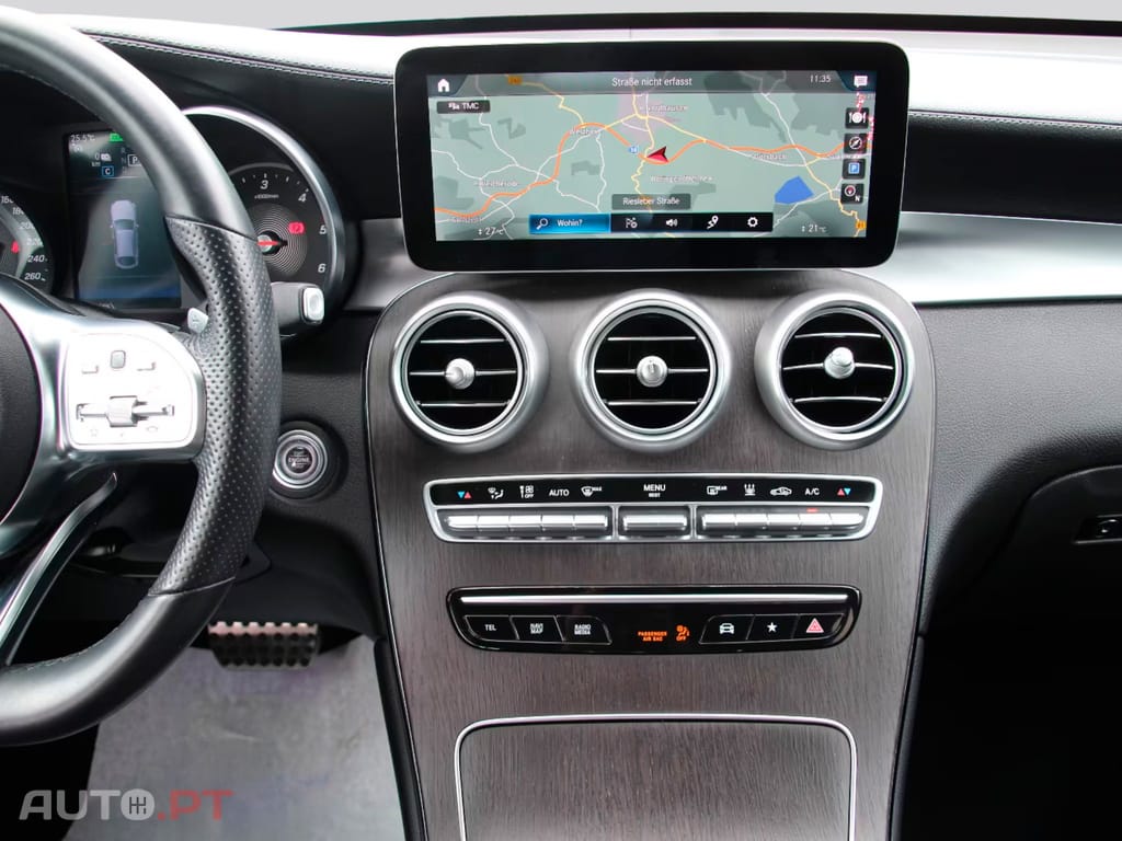 Mercedes-Benz GLC 300 I.V.A DEDUTIVEL de 4M Coupe AMG-Line