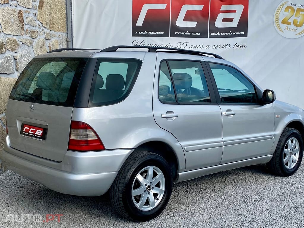 Mercedes-Benz ML 270 CDI 7 Lugares