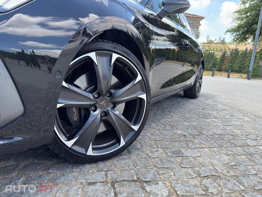 Cupra Leon ST 1.5 e-Hybrid DSG