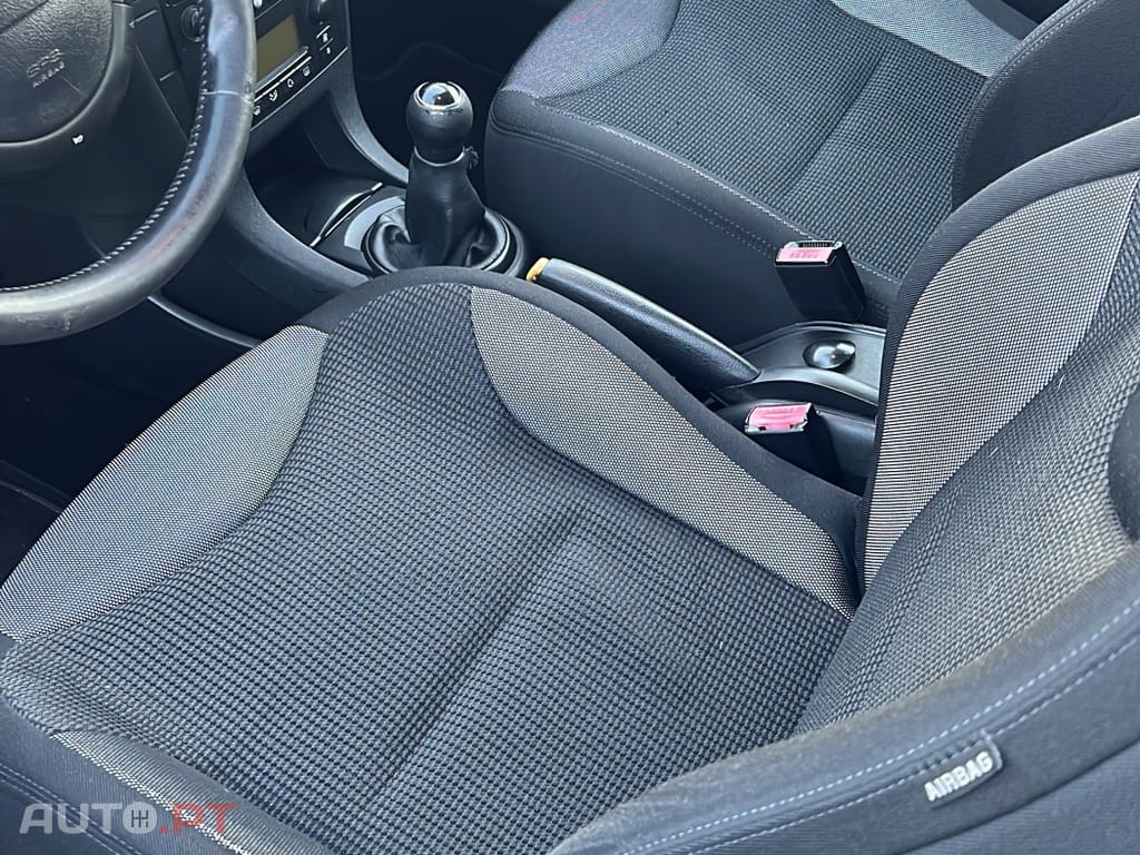 Citroen C4 1.6 HDi 110 by Loeb