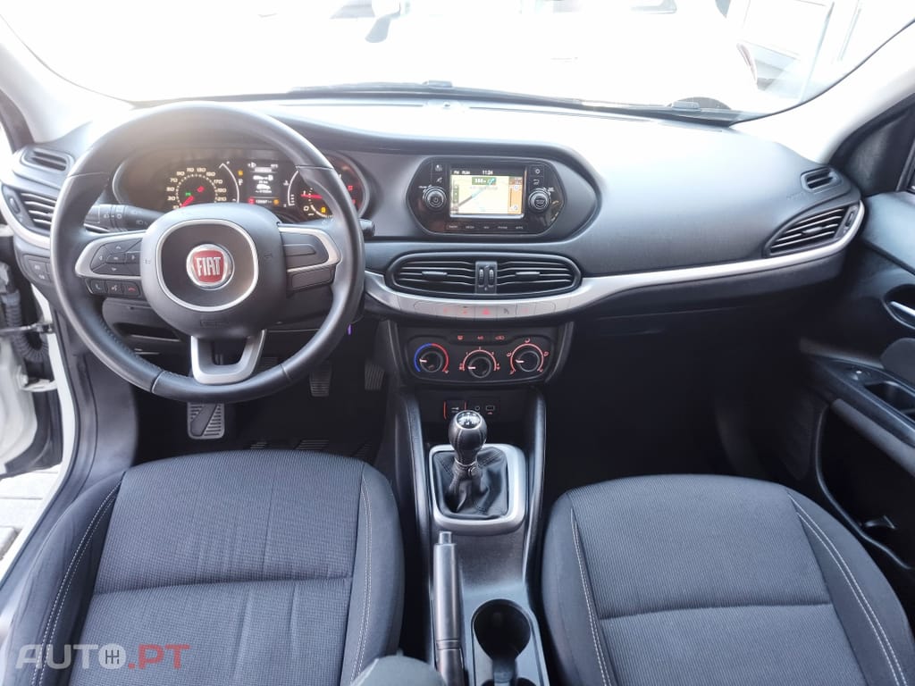 Fiat Tipo 1.3 M-Jet Easy