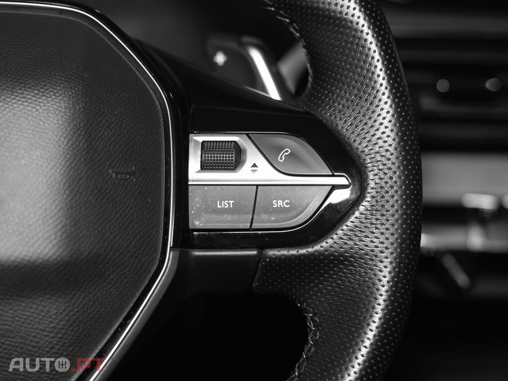 Peugeot 5008 1.2 PureTech GT EAT8