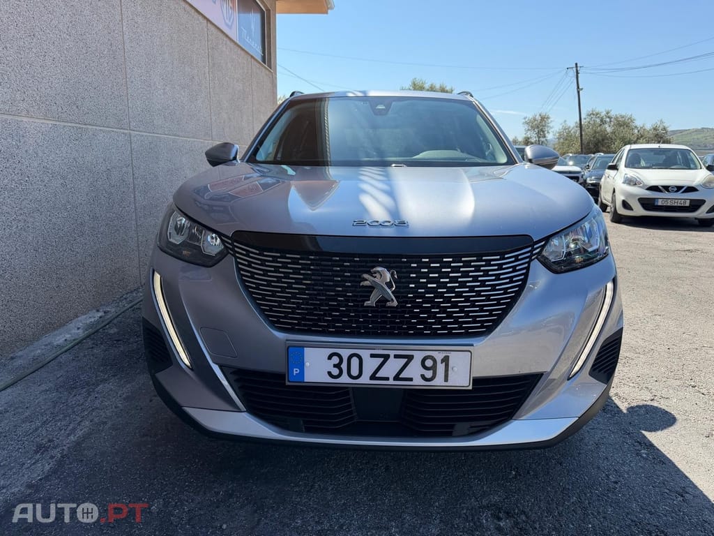 Peugeot 2008 1.2 PureTech Allure Pack