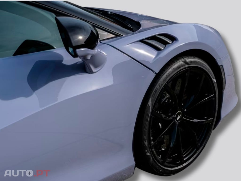 McLaren Artura I.V.A DEDUTIVEL 