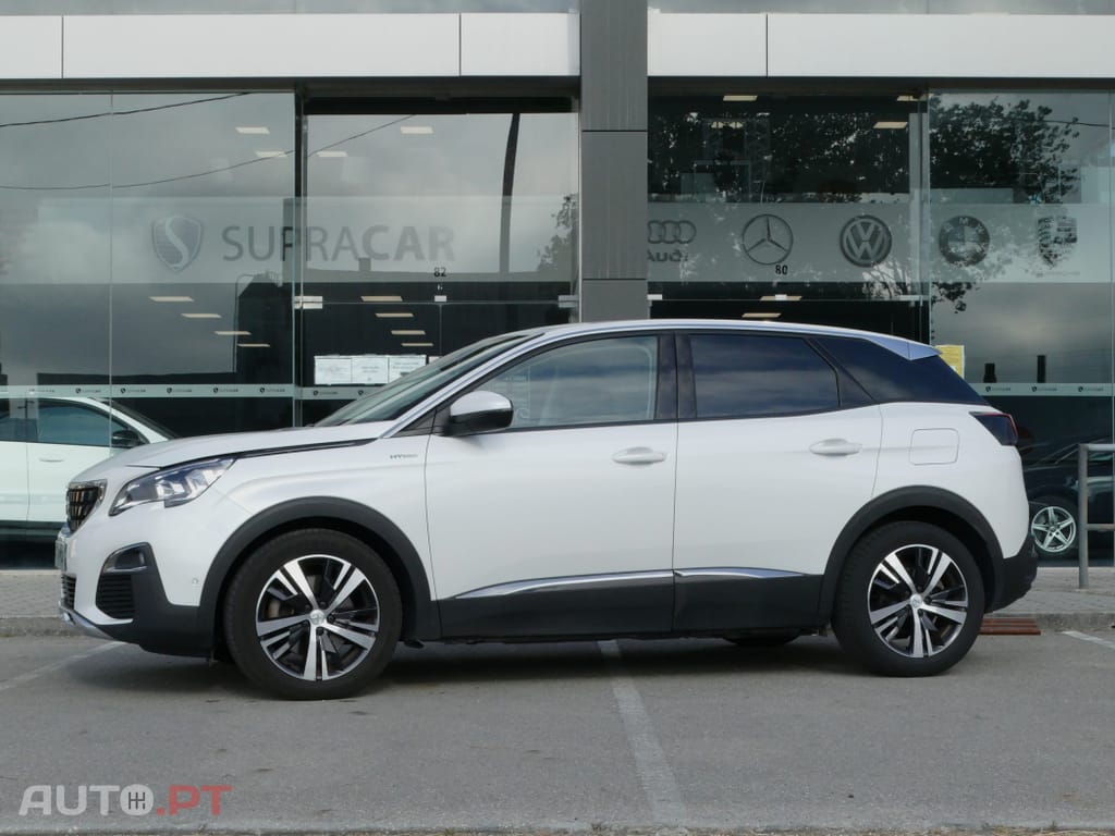 Peugeot 3008 1.6 Hybrid Allure e-EAT8